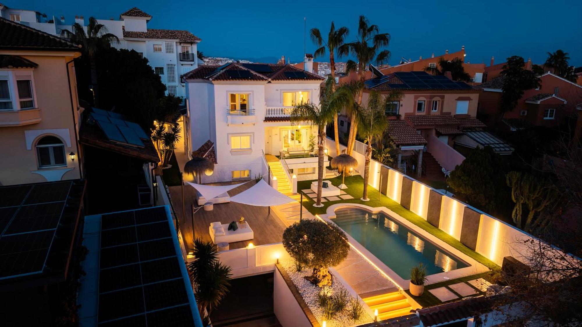 Vacation Marbella I Sunny Camelia Villa Heated Pool, Recently Renovated, Best Residential Neighborhood In Benalmadena, Short Walk To The Beach, Cinema Room 外观 照片