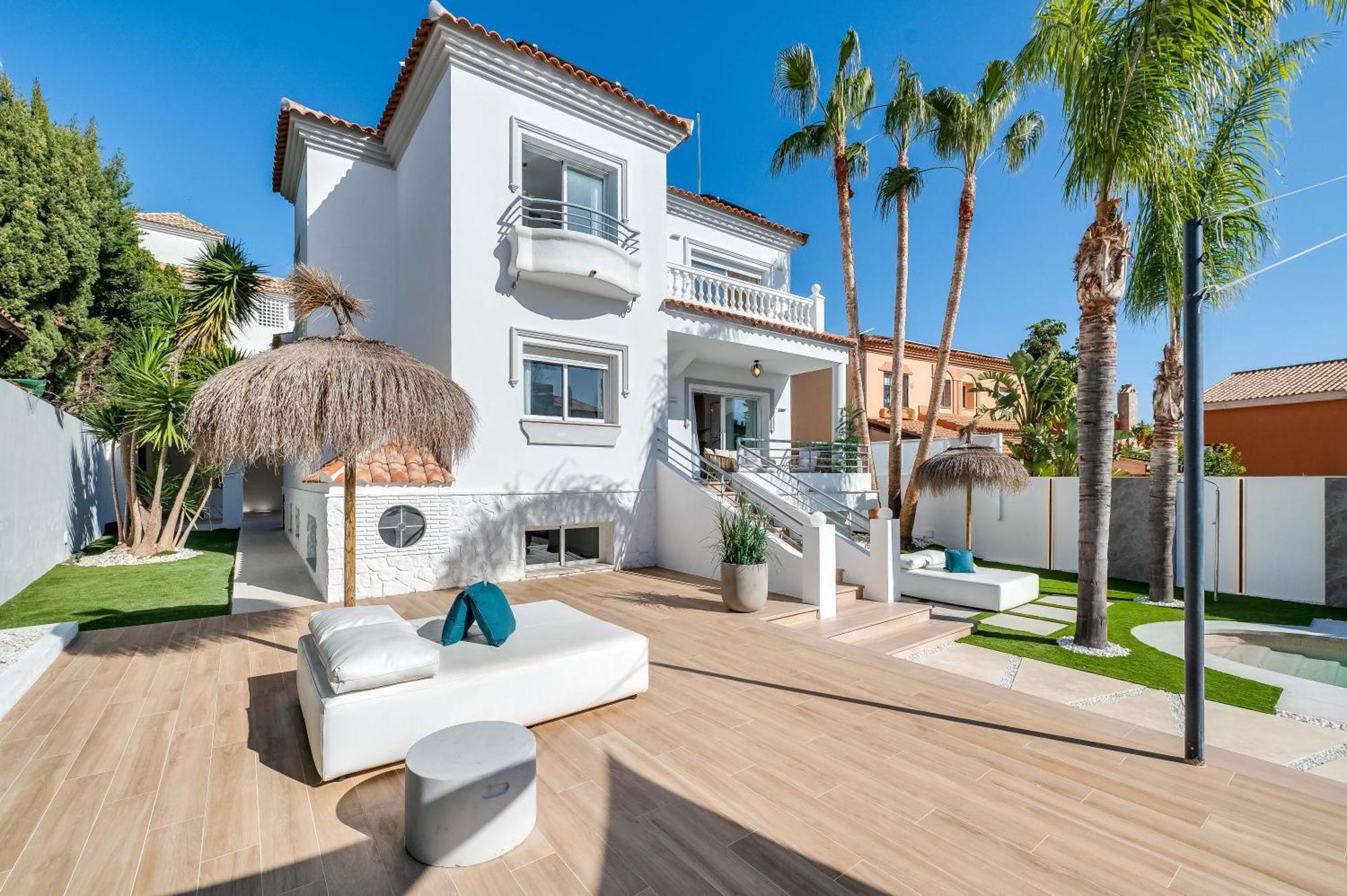 Vacation Marbella I Sunny Camelia Villa Heated Pool, Recently Renovated, Best Residential Neighborhood In Benalmadena, Short Walk To The Beach, Cinema Room 外观 照片
