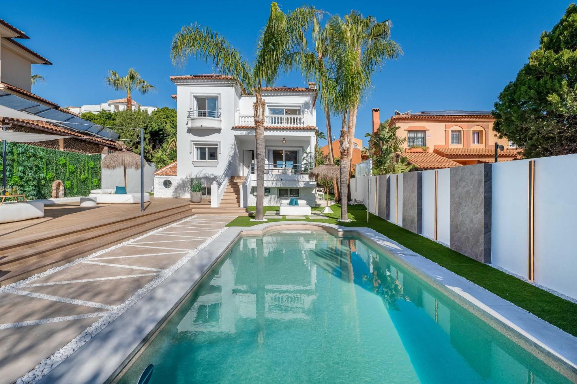 Vacation Marbella I Sunny Camelia Villa Heated Pool, Recently Renovated, Best Residential Neighborhood In Benalmadena, Short Walk To The Beach, Cinema Room 外观 照片