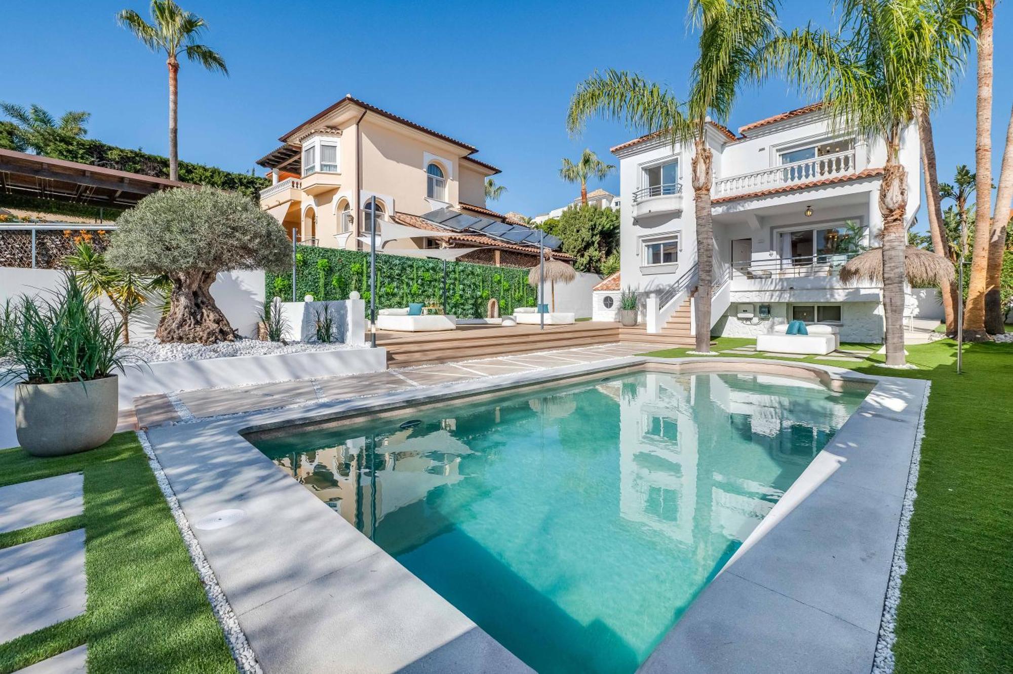 Vacation Marbella I Sunny Camelia Villa Heated Pool, Recently Renovated, Best Residential Neighborhood In Benalmadena, Short Walk To The Beach, Cinema Room 外观 照片